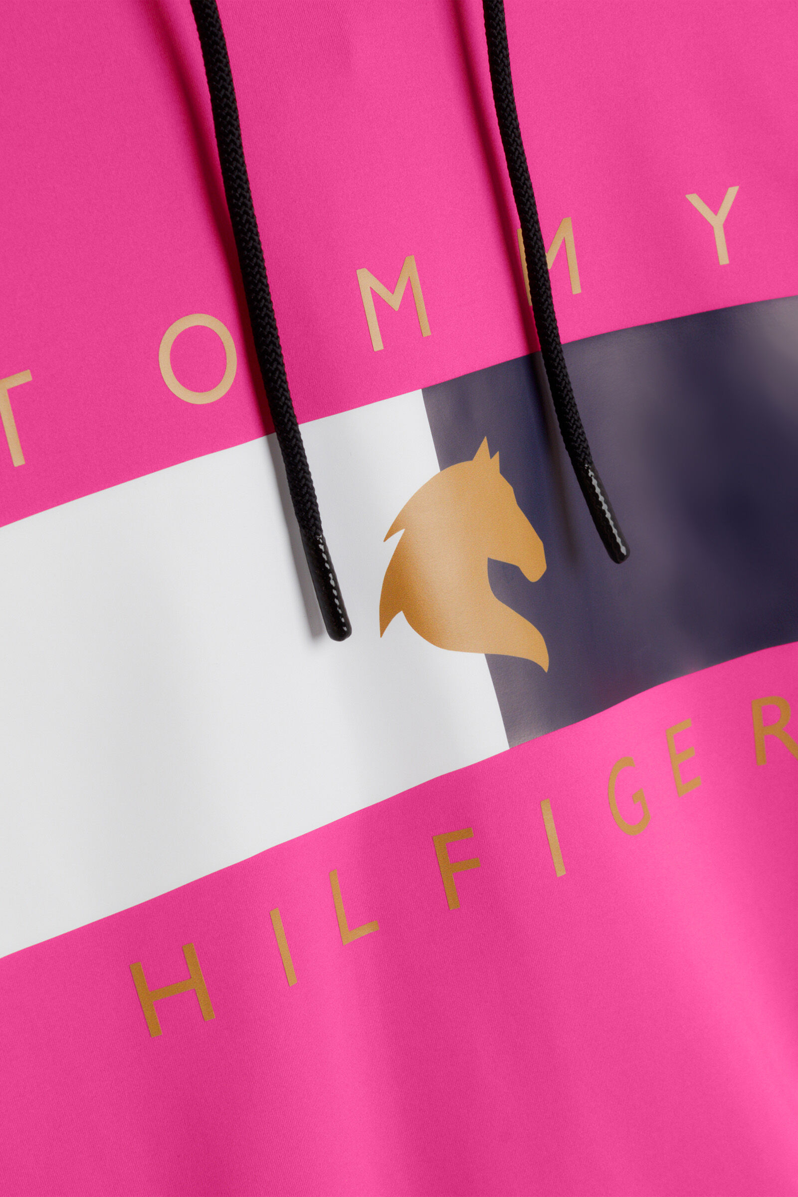 Tommy flag sales
