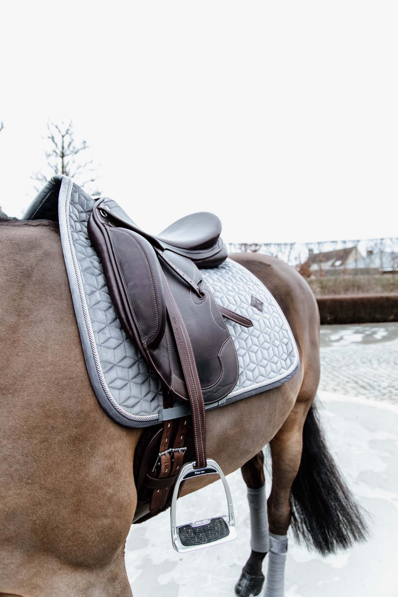 How To Get Horse Hair Out Of Saddle Pads