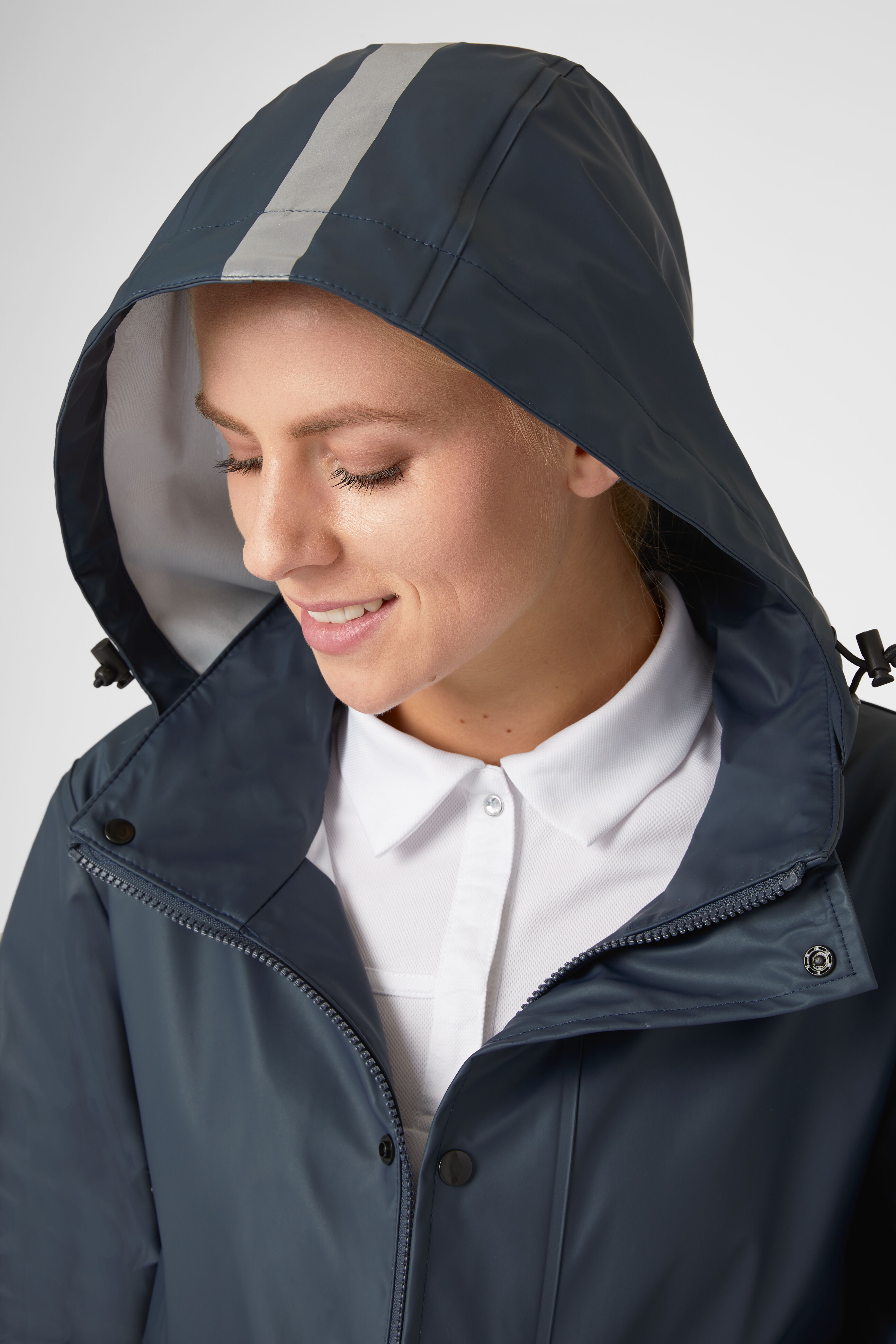 Lululemon ride on rain jacket top