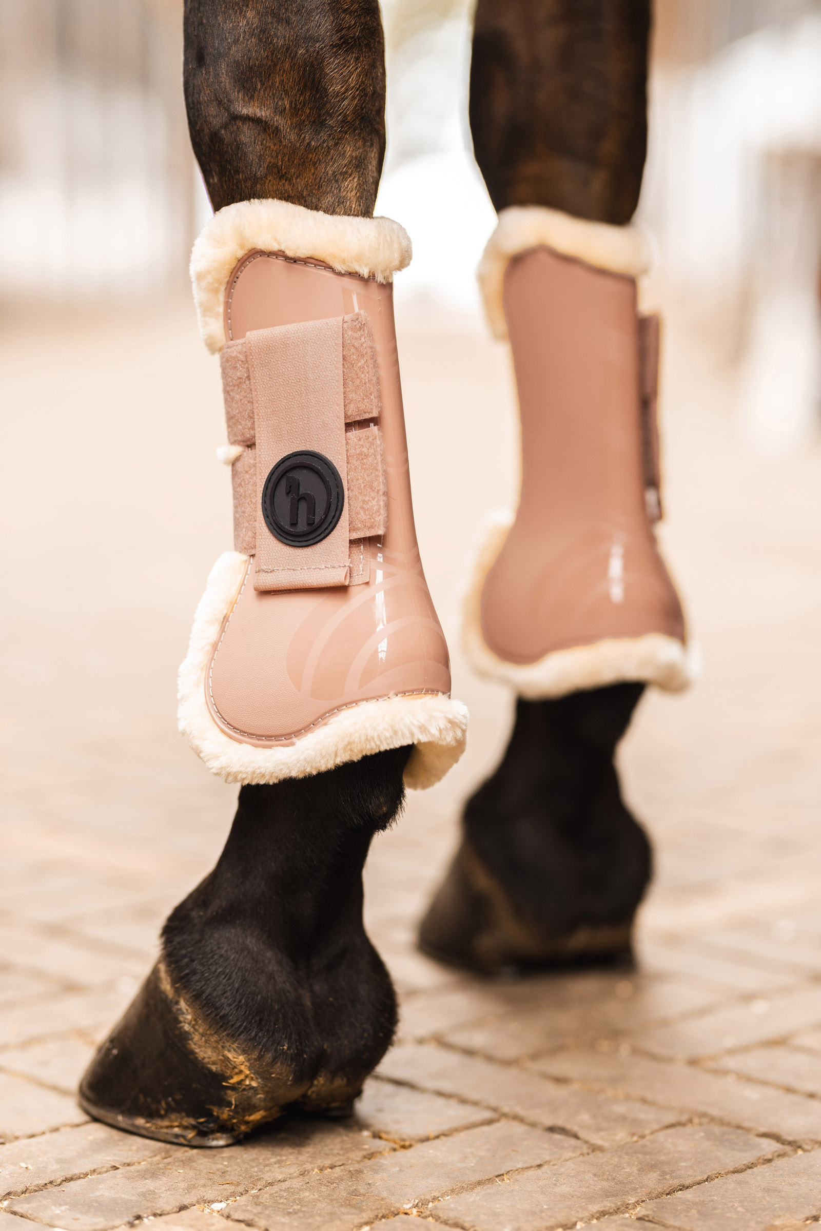 brown tendon boots