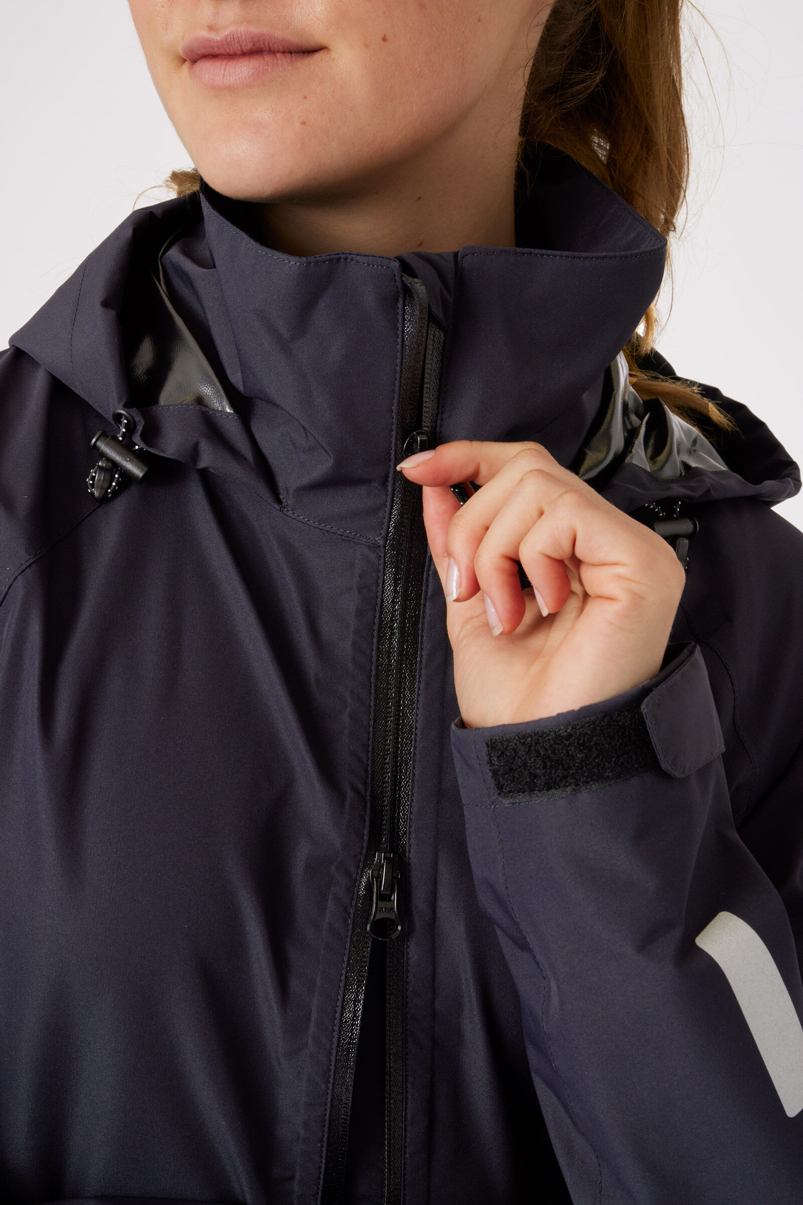 Lululemon discount womens raincoat