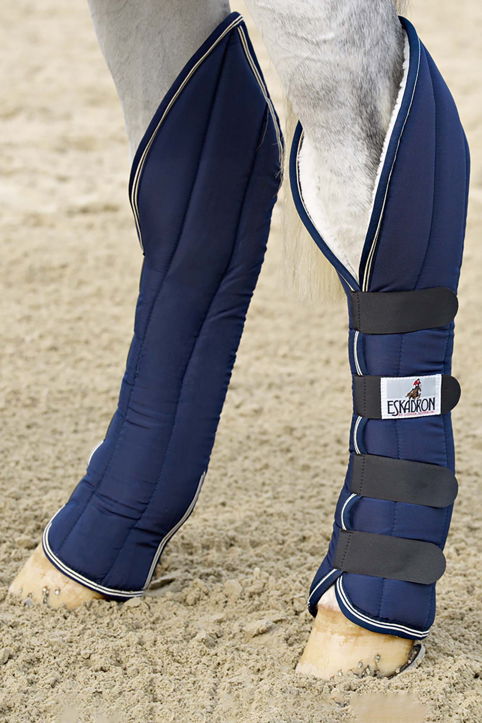 Eskadron Pro Traveling Boots transportskydd bak