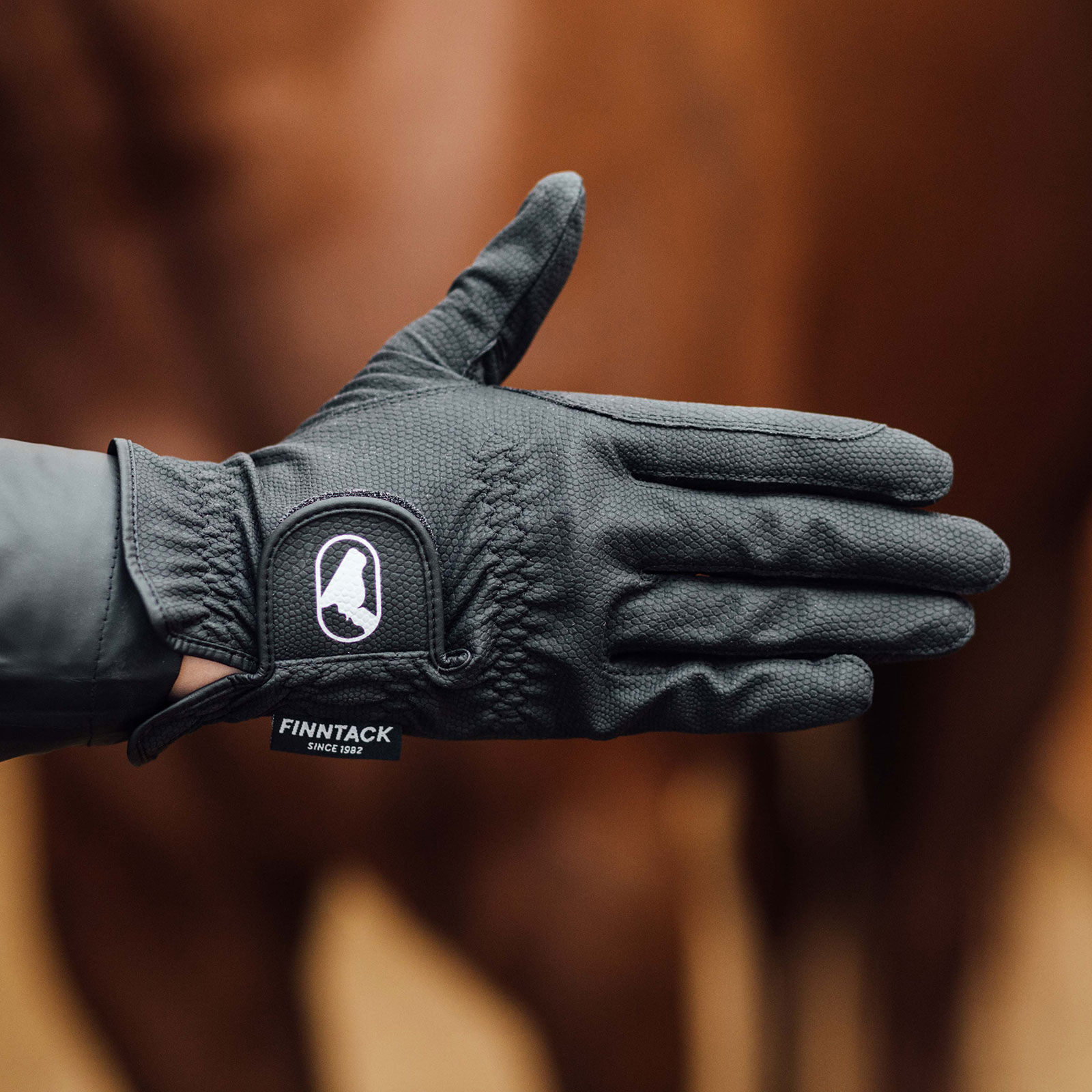 Finntack Pro Orlando synthetic leather gloves, Black, 8