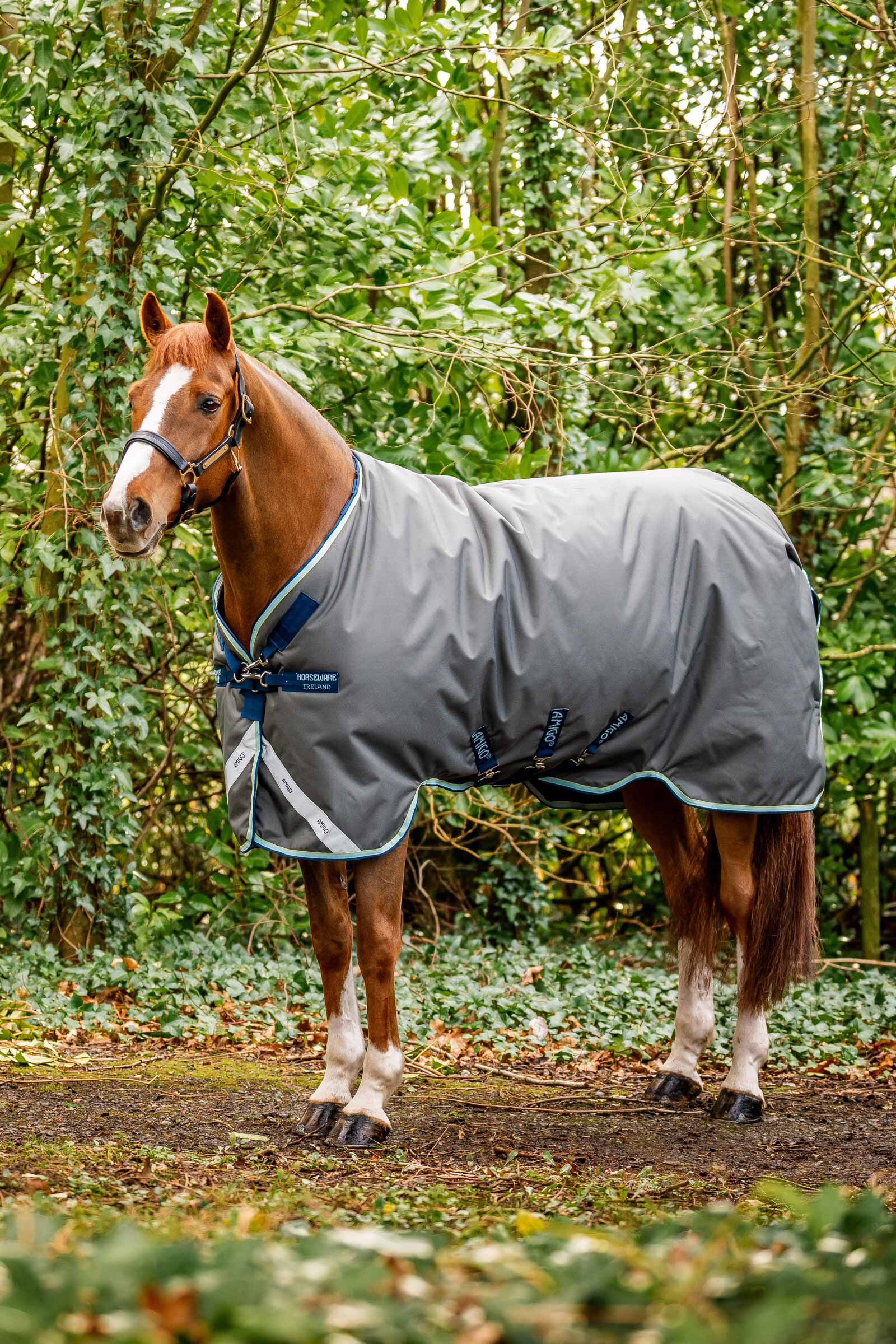 Horseware Amigo Bravo 12 Plus derka padokowa z odpinanym szyją, 400g