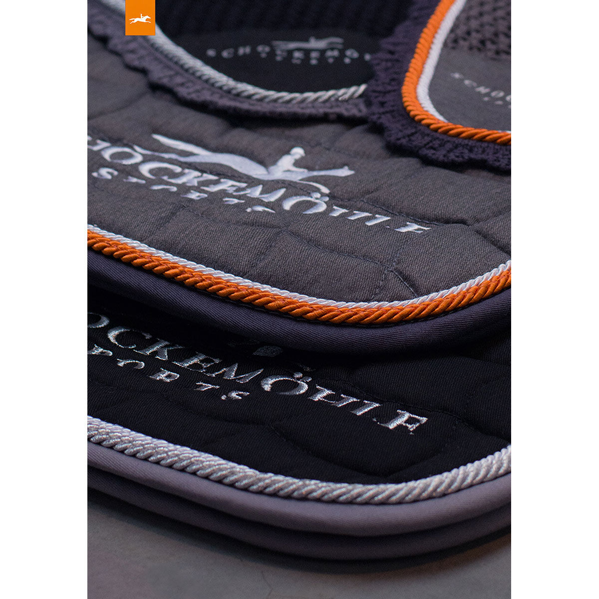 Tapis de selle de dressage Schockemöhle Sports Dynamite DL, avec logo, Grey Melange/Orange, F
