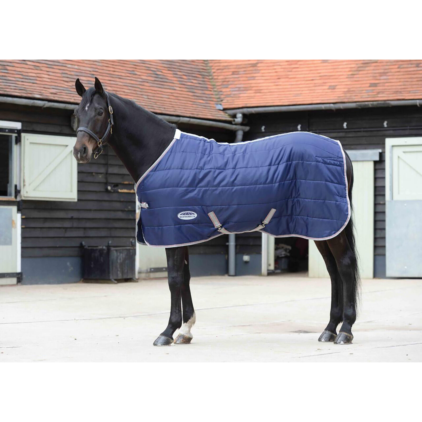 Weatherbeeta Comfitec Channel Quilt Stable Rug, 110g, Navy/Silver/Red, 135